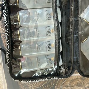 Pure n' Natural Skincare Set - Cream and Black
